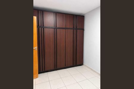 Apartamento para alugar com 87m², 3 quartos e 1 vaga Apartamento para alugar com 87m², 3 quartos e 1 vagaQuarto