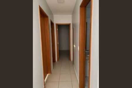 Corredor de apartamento para alugar com 3 quartos, 87m² em Parque Oeste Industrial, Goiânia
