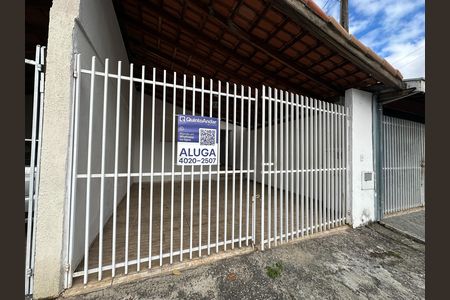 Casa para alugar com 125m², 3 quartos e 2 vagasFachada