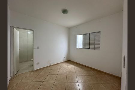 Casa para alugar com 125m², 3 quartos e 2 vagasSuíte