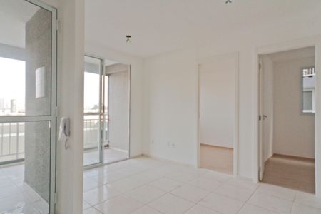 Apartamento para alugar com 43m², 2 quartos e sem vaga Apartamento para alugar com 43m², 2 quartos e sem vagaSala