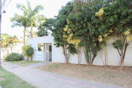 Apartamento à venda com 70m², 3 quartos e 2 vagas Apartamento à venda com 70m², 3 quartos e 2 vagasFachada