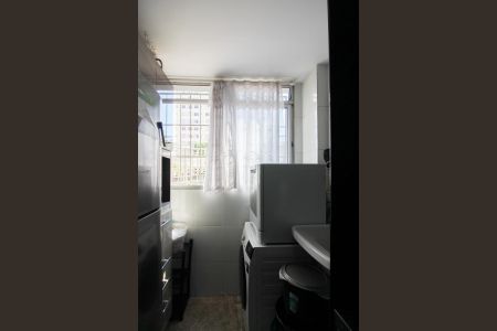 Apartamento à venda com 70m², 3 quartos e 2 vagas Apartamento à venda com 70m², 3 quartos e 2 vagasCozinha e Área de Serviço