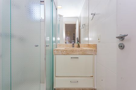 Apartamento à venda com 65m², 2 quartos e 1 vaga Apartamento à venda com 65m², 2 quartos e 1 vagaBanheiro