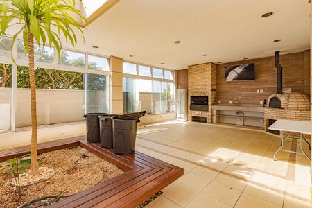 Apartamento à venda com 65m², 2 quartos e 1 vaga Apartamento à venda com 65m², 2 quartos e 1 vagaÁrea comum - Churrasqueira