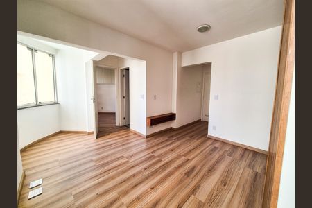 Apartamento para alugar com 35m², 1 quarto e 1 vagaSala