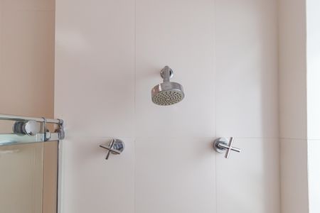 Apartamento para alugar com 280m², 4 quartos e 5 vagas Apartamento para alugar com 280m², 4 quartos e 5 vagasDetalhe Banheiro - Suíte 2