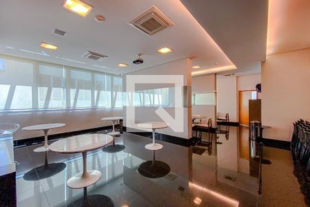 Apartamento para alugar com 280m², 4 quartos e 5 vagas Apartamento para alugar com 280m², 4 quartos e 5 vagasÁrea comum