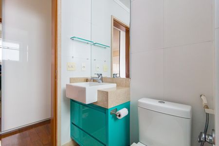Apartamento para alugar com 280m², 4 quartos e 5 vagas Apartamento para alugar com 280m², 4 quartos e 5 vagasBanheiro - Suíte 1