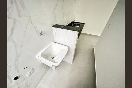 Apartamento à venda com 40m², 2 quartos e sem vagaCozinha e Área de Serviço