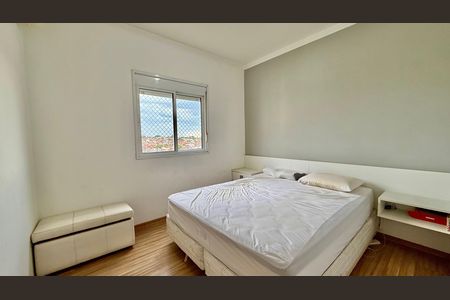 Apartamento à venda com 92m², 3 quartos e 2 vagas Apartamento à venda com 92m², 3 quartos e 2 vagasSuíte
