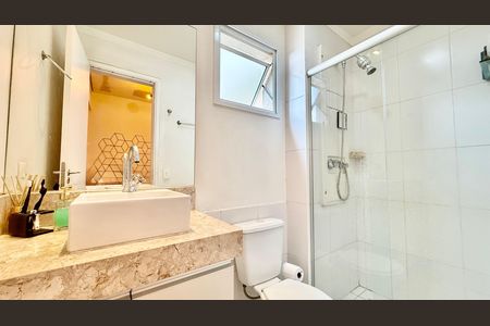 Apartamento à venda com 92m², 3 quartos e 2 vagas Apartamento à venda com 92m², 3 quartos e 2 vagasBanheiro Social