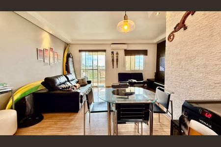 Sala de apartamento à venda com 3 quartos, 92m² em Jardim Nova Europa, Campinas