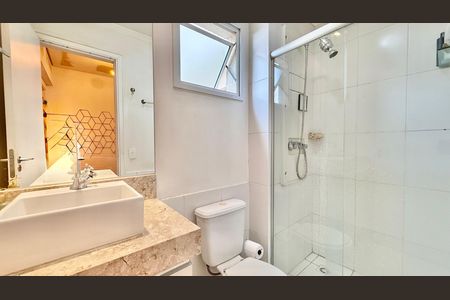 Apartamento à venda com 92m², 3 quartos e 2 vagas Apartamento à venda com 92m², 3 quartos e 2 vagasBanheiro Social