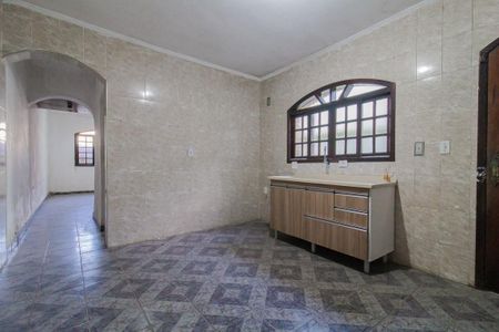 Casa para alugar com 223m², 4 quartos e 1 vaga