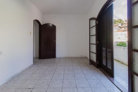 Casa para alugar com 223m², 4 quartos e 1 vaga