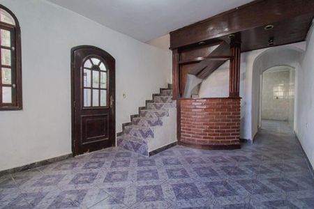 Casa para alugar com 4 quartos, 223m² em Rp4 (regiões de Planejamento), Mauá