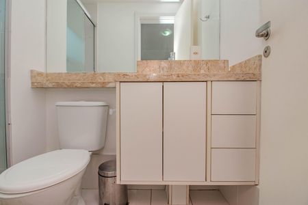 Apartamento para alugar com 73m², 3 quartos e 1 vaga Apartamento para alugar com 73m², 3 quartos e 1 vagaBanheiro da Suíte