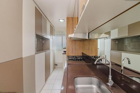 Apartamento para alugar com 73m², 3 quartos e 1 vaga Apartamento para alugar com 73m², 3 quartos e 1 vagaCozinha e Área de Serviço