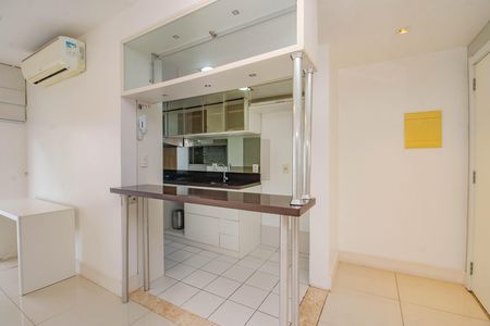 Apartamento para alugar com 73m², 3 quartos e 1 vaga Apartamento para alugar com 73m², 3 quartos e 1 vagaCozinha e Área de Serviço