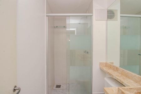 Apartamento para alugar com 73m², 3 quartos e 1 vaga Apartamento para alugar com 73m², 3 quartos e 1 vagaBanheiro Social