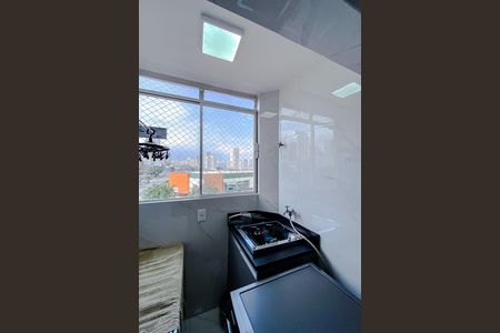 Apartamento à venda com 68m², 2 quartos e sem vaga Apartamento à venda com 68m², 2 quartos e sem vagaCozinha e Área de Serviço