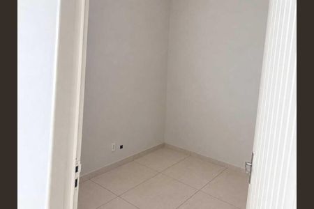 Quarto de apartamento para alugar com 2 quartos, 65m² em Setor Centro Oeste, Goiânia