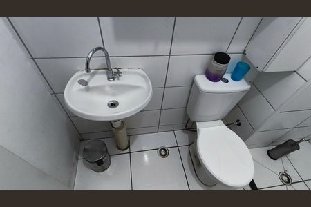 Apartamento para alugar com 38m², 2 quartos e sem vaga Apartamento para alugar com 38m², 2 quartos e sem vagaBanheiro