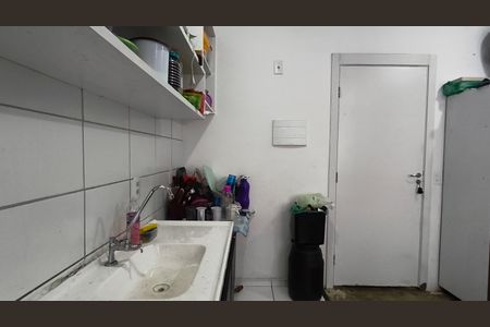 Apartamento para alugar com 38m², 2 quartos e sem vaga Apartamento para alugar com 38m², 2 quartos e sem vagaCozinha e Área de Serviço