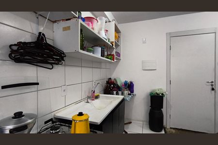 Apartamento para alugar com 38m², 2 quartos e sem vaga Apartamento para alugar com 38m², 2 quartos e sem vagaCozinha e Área de Serviço
