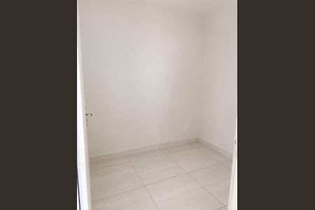 Apartamento para alugar com 65m², 3 quartos e 1 vaga Apartamento para alugar com 65m², 3 quartos e 1 vagaQuarto