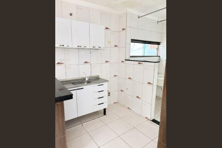 Cozinha de apartamento para alugar com 3 quartos, 65m² em Setor Centro Oeste, Goiânia