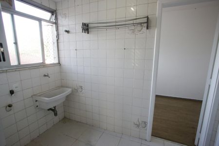 Apartamento à venda com 70m², 2 quartos e 1 vagaÁrea de Serviço