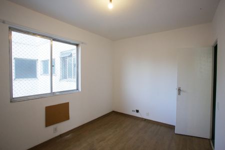 Apartamento à venda com 70m², 2 quartos e 1 vagaQuarto 2