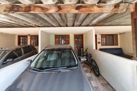 Casa de condomínio à venda com 77m², 2 quartos e 1 vaga Casa de condomínio à venda com 77m², 2 quartos e 1 vagaGaragem