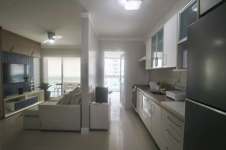 Apartamento para alugar com 99m², 2 quartos e 2 vagasCozinha