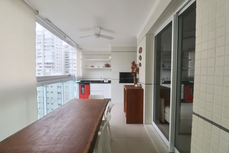 Apartamento para alugar com 99m², 2 quartos e 2 vagasVaranda