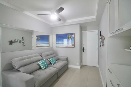 Apartamento para alugar com 99m², 2 quartos e 2 vagasSala