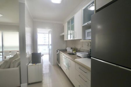 Apartamento para alugar com 99m², 2 quartos e 2 vagasCozinha