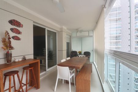 Apartamento para alugar com 99m², 2 quartos e 2 vagasVaranda