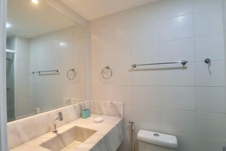 Apartamento para alugar com 99m², 2 quartos e 2 vagasBanheiro Social