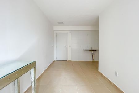 Sala de apartamento para alugar com 2 quartos, 45m² em Jardim Boa Vista (zona Oeste), Osasco