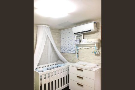 Casa de condomínio à venda com 199m², 4 quartos e 2 vagasÁrea de Serviço