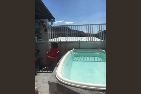 Casa de condomínio à venda com 199m², 4 quartos e 2 vagasLazer