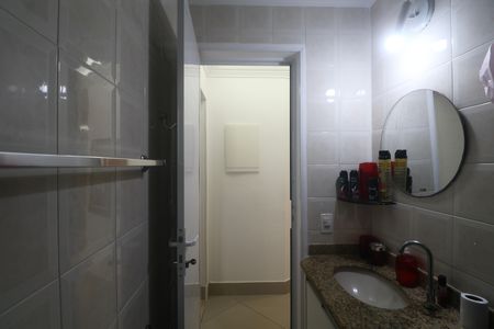 Apartamento para alugar com 150m², 3 quartos e 2 vagas Apartamento para alugar com 150m², 3 quartos e 2 vagasBanheiro Social