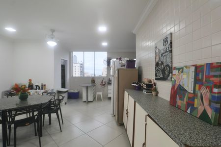 Apartamento para alugar com 150m², 3 quartos e 2 vagas Apartamento para alugar com 150m², 3 quartos e 2 vagasVaranda gourmet
