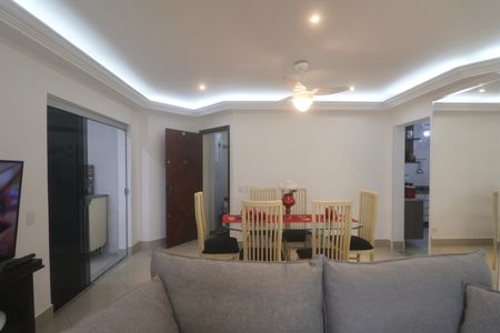 Sala de apartamento para alugar com 3 quartos, 150m² em Jardim Las Palmas, Guarujá