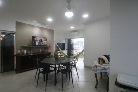 Apartamento para alugar com 150m², 3 quartos e 2 vagas Apartamento para alugar com 150m², 3 quartos e 2 vagasVaranda gourmet