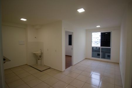Apartamento para alugar com 2 quartos, 45m² em Recanto das Emas, Brasília