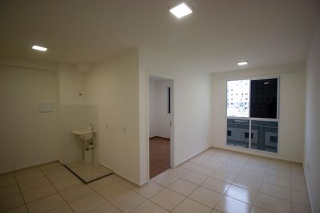 Apartamento para alugar com 2 quartos, 45m² em Recanto das Emas, Brasília